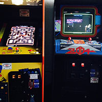 Classic Pacman and Robotron